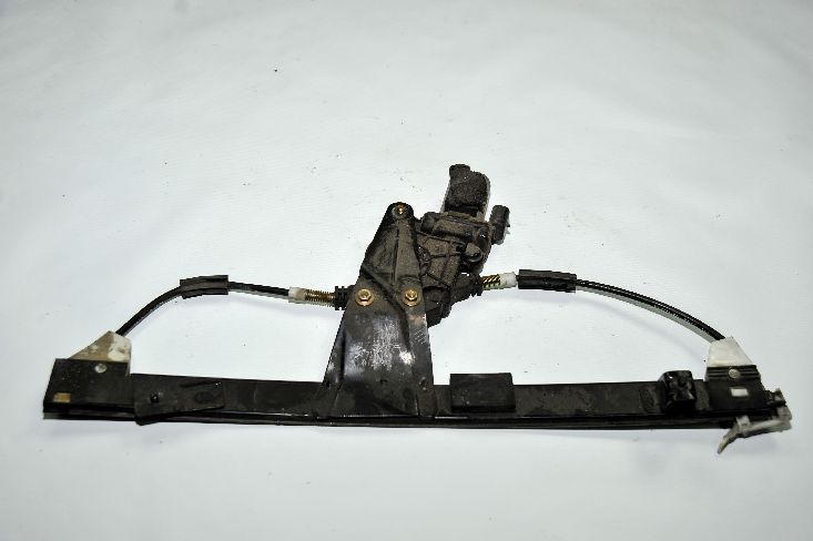 ALBEA ÇIKMA YEDEK PARÇA FİAT ÇIKMA YEDEK PARÇA   (42)PUNTO CAM KIRKOSU